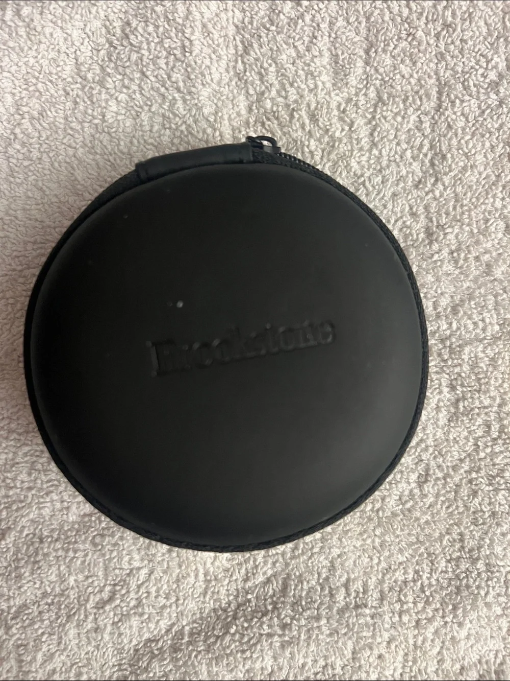Brookstone 5-piece Protective Travel Kit